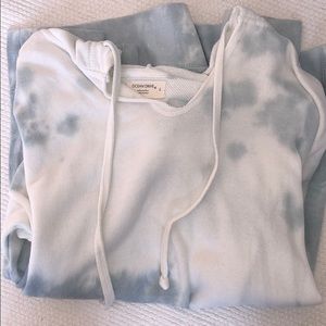 Ocean Drive tie dye sweatshirt w slits